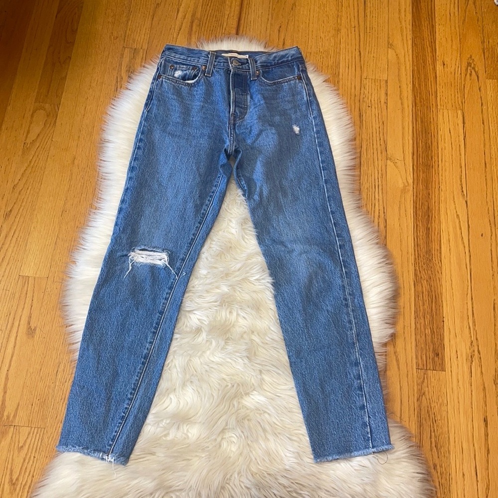 Levi’s Quality Premium Wedgie Denim Jeans - Picture 1 of 9